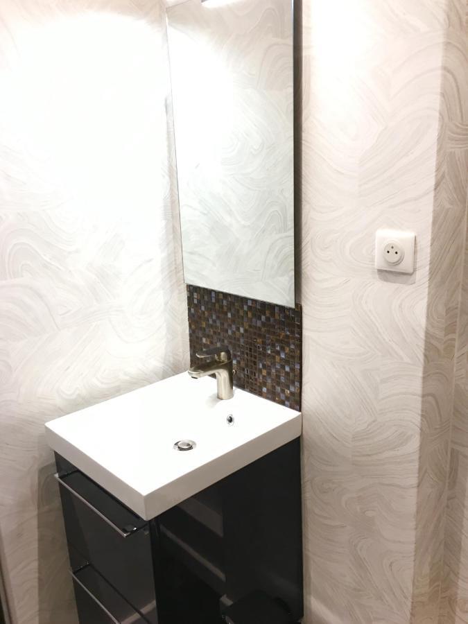 Squared Head-Apartment With Terrace In Nizza Esterno foto