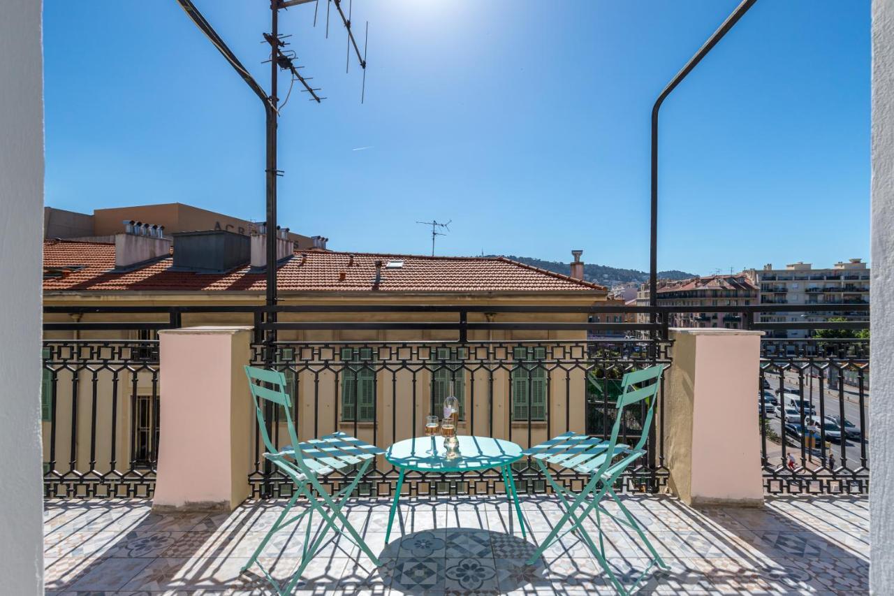 Squared Head-Apartment With Terrace In Nizza Esterno foto